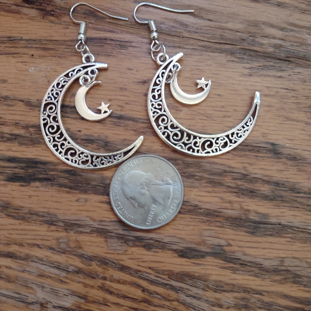 Moon and Star earrings